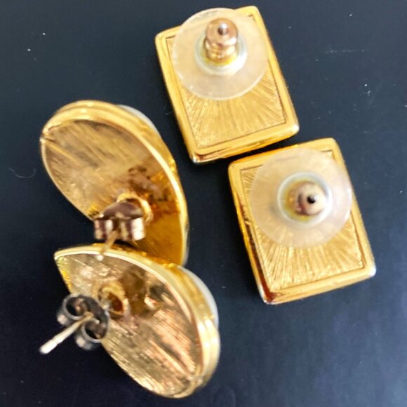 Your choice of vintage Monet statement earrings - Picture 4 of 6